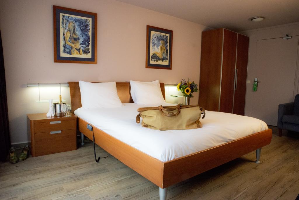 Strandhotel Bos En Duin Oostkapelle Bilik gambar